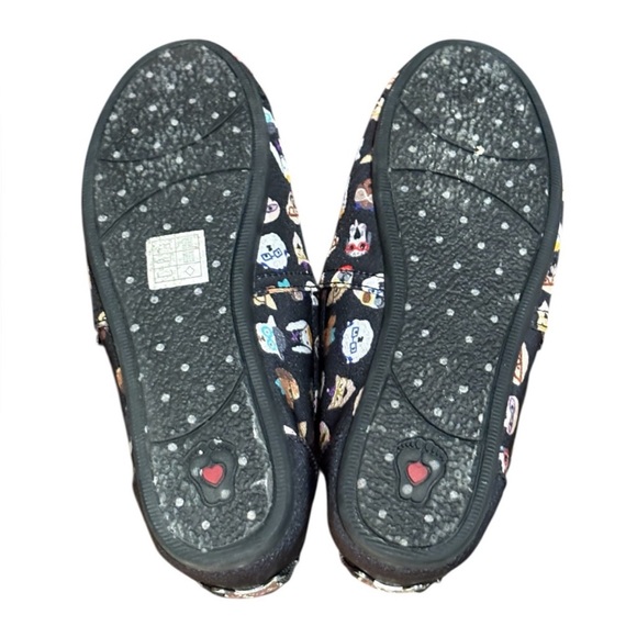 Skechers Bobs Plush Pup Smarts Dog Print Slip On Flats Shoes Size 9 - Picture 6 of 6